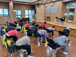[물리치료실] 2025년 상반기 만성질환 예방 운동프로그램 “건강 100세, 행복 100배” 9회기 진행