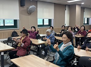 [지역돌봄팀] 서울사회복지공동모금회 신청사업 「뇌 튼튼 치매예방교실」35회기 진행